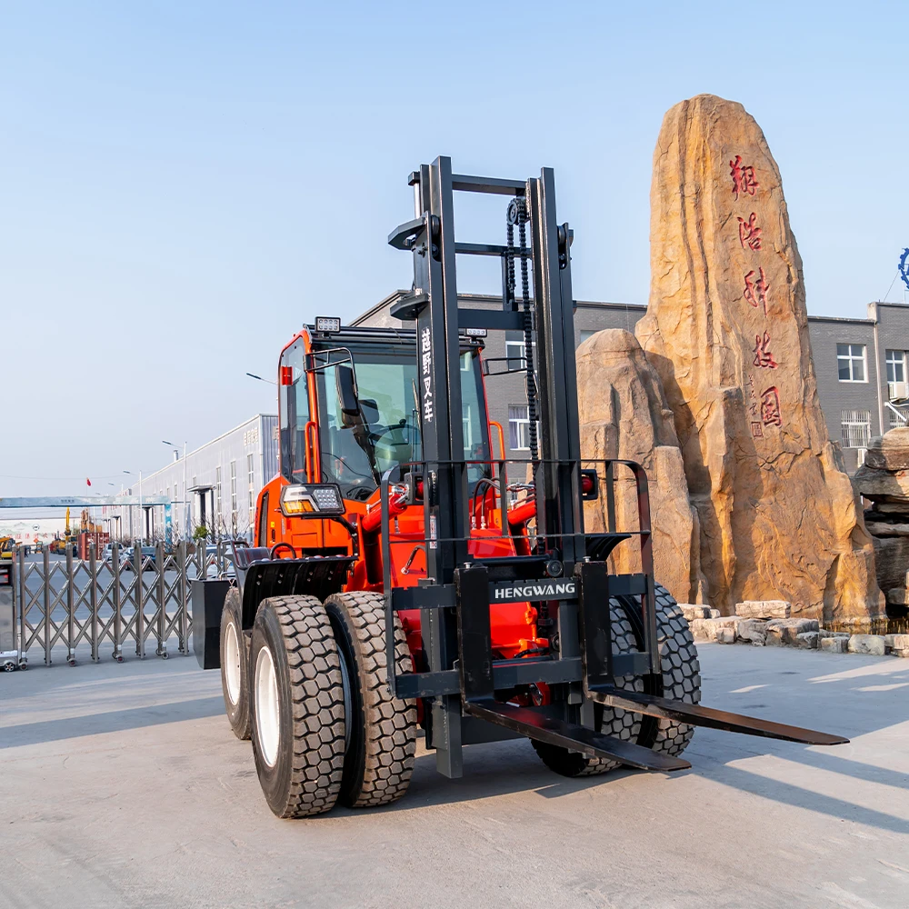 Off-road Forklift All-terrain 3、6-Ton Off-road Wheel Forklift Euro 5 Diesel Engine Handling Engineering Support Customization