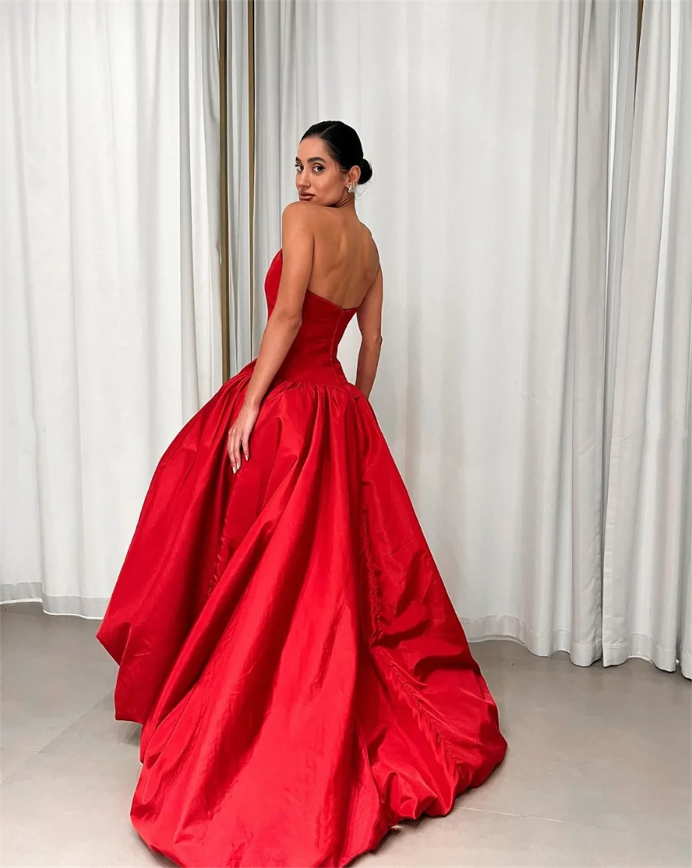 Jessica Red Off-shoulder Prom Dresses Luxury Satin Women Evening Dresses A-shaped Elegant Wedding Party Dress فساتين سهرة