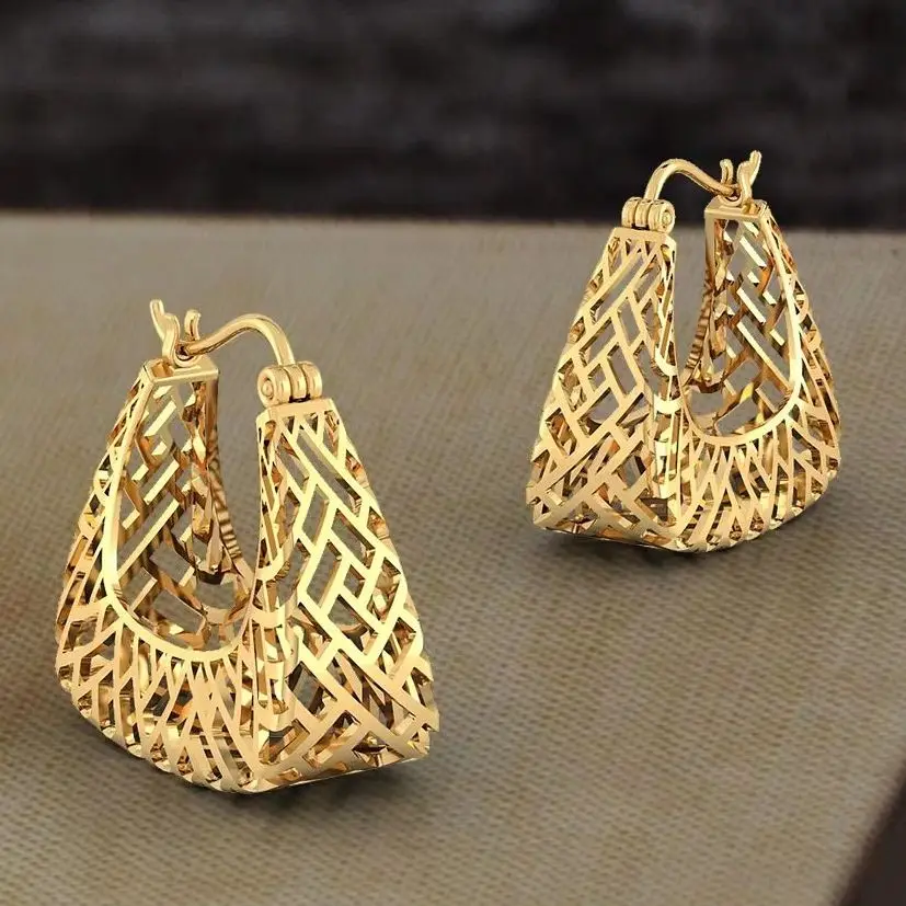 Luxury-sleek design, hollow U-shaped creative copper jewelry pendant for women's earrings, suitable for parties and dates.