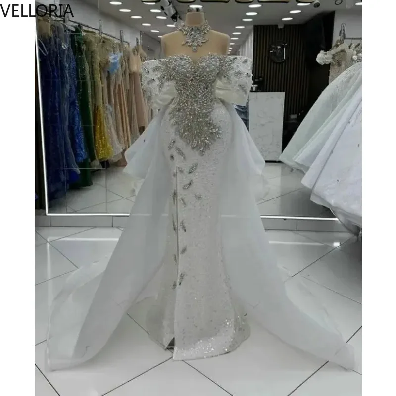 Vestidos de noite de luxo para mulheres fora do ombro sem mangas vestido de baile pérolas apliques trem cristal vestido de festa personalizado