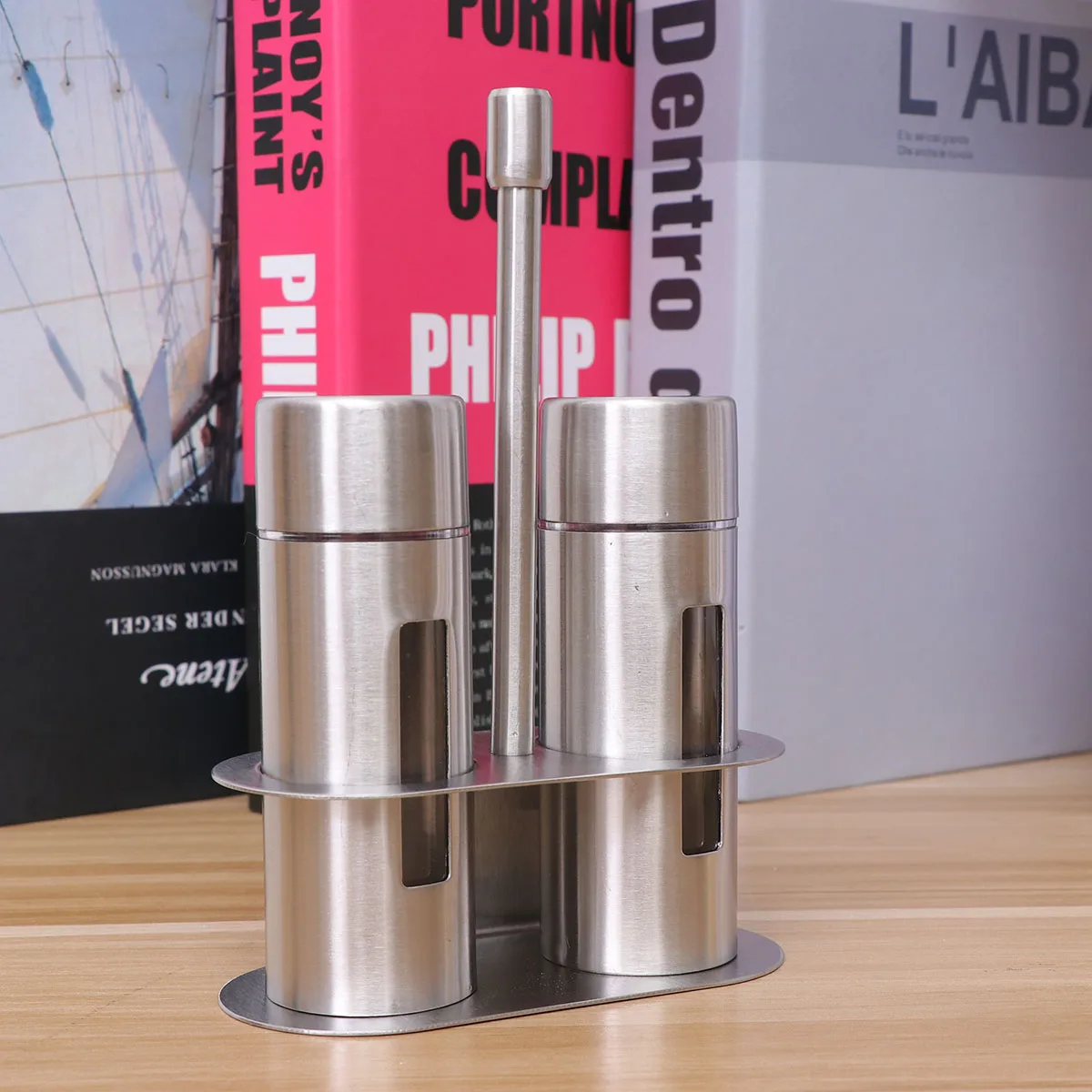 

Salt Stainless Steel Condiment Bottle Set Spices Jars Shaker Container with Lid