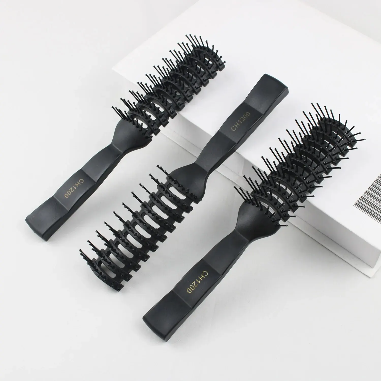 Factory Direct PP All Black MEN\'S STYLING Rib Comb Anti-static High Temperature Nine-row Comb Special Hair Comb