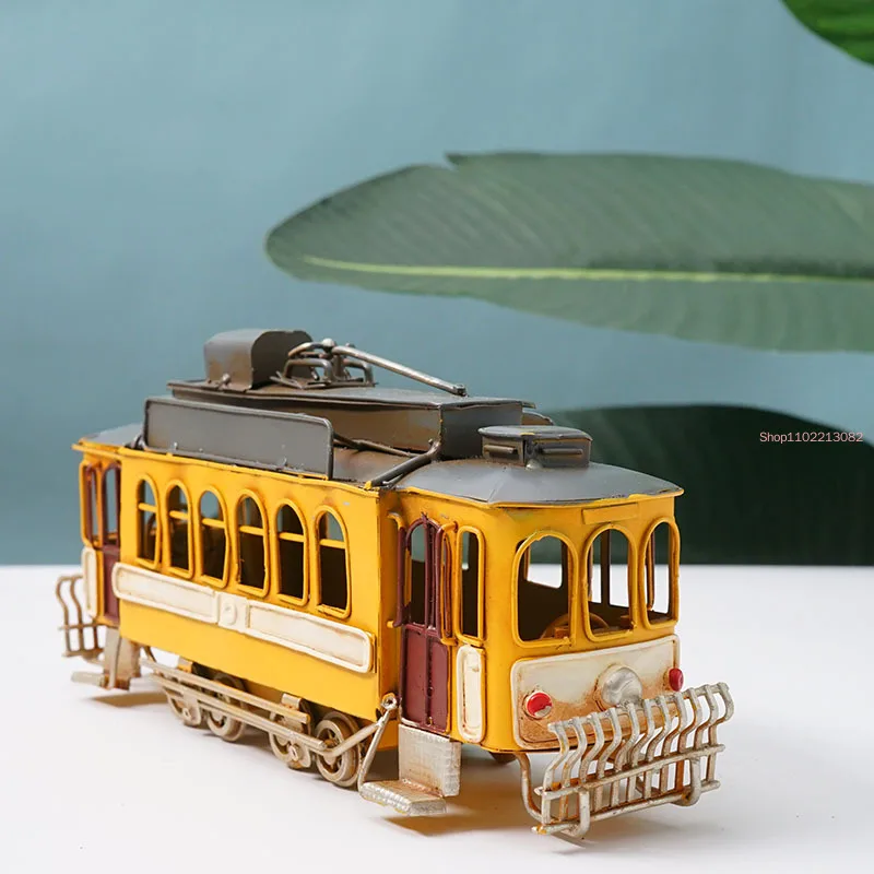 Retro Home Decoration Handicrafts Aesthetics Accessories Industrial Wind Tram Miniature Model Youth Room Steampunk Gi