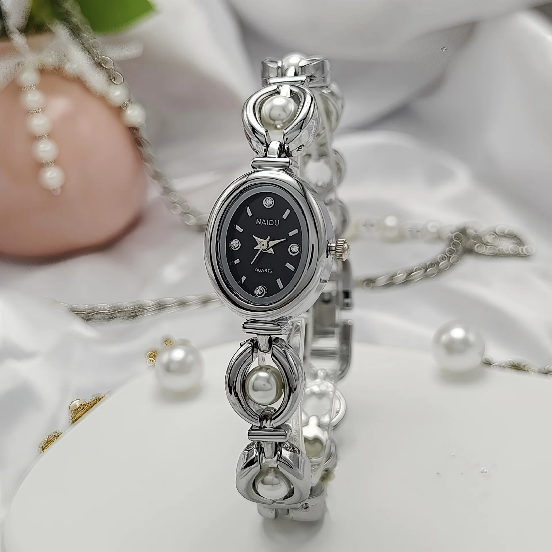 Elegant Pearl Dial Quartz Wrist Watch for Women Oval Crystal Bracelet S06f1ff2950f8417cbe427e135e993  main image 2