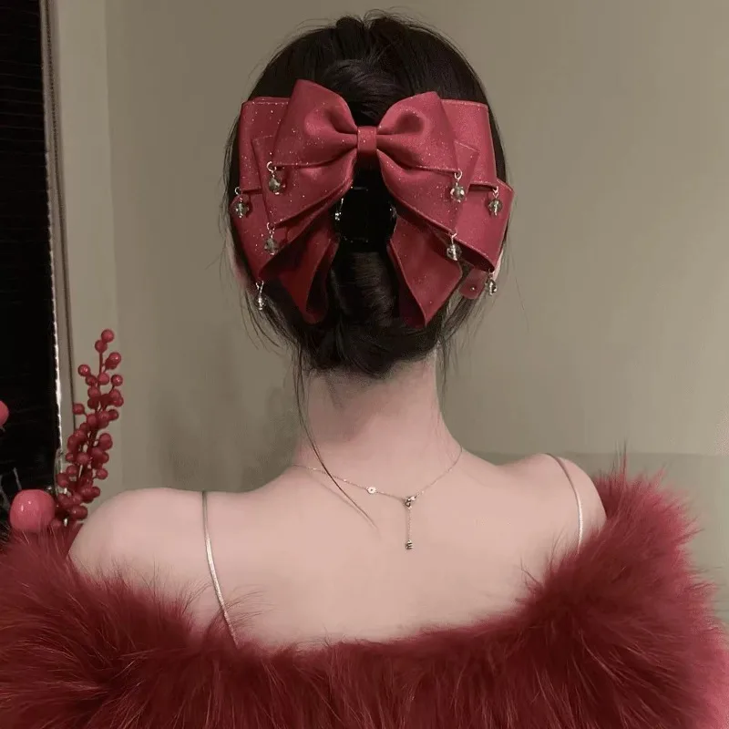 

Celestial Butterfly Hair Claw Sparkling Star Hair Clip Elegant Tassel Romantic Glittering Dressy Hair Accessories for Women