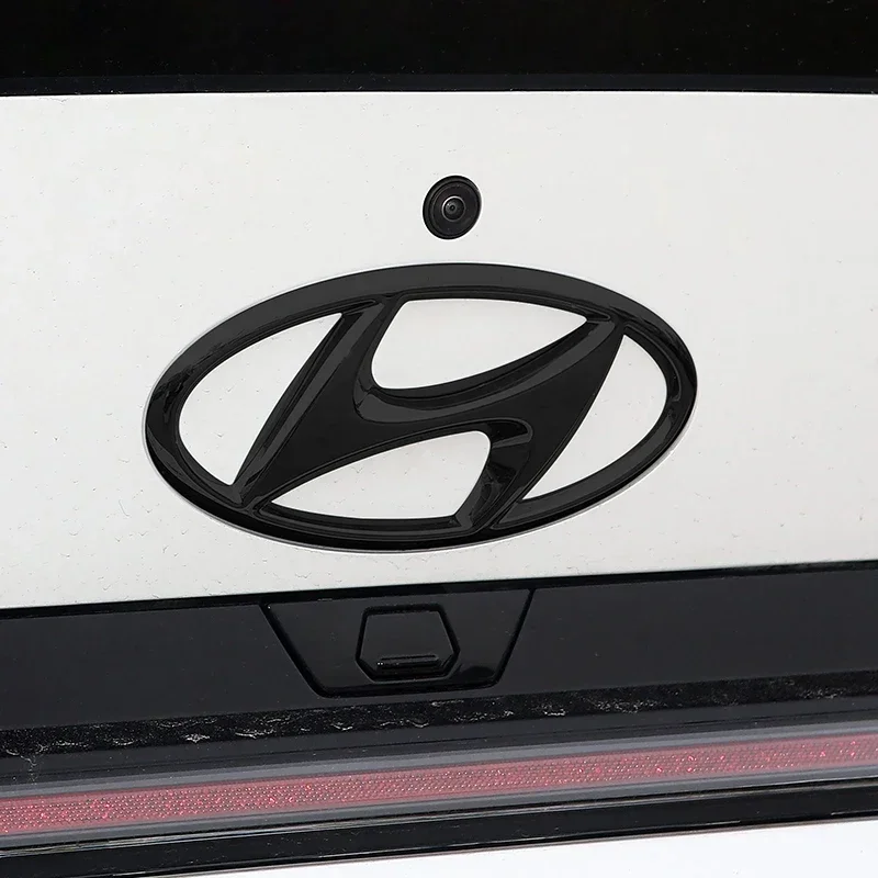 ABS Car Logo Front Grille Decoration Sticker Accessories For Hyundai Tucson Accent Elantra Santa fe Sonata I40 ix25 ix35 Emblem