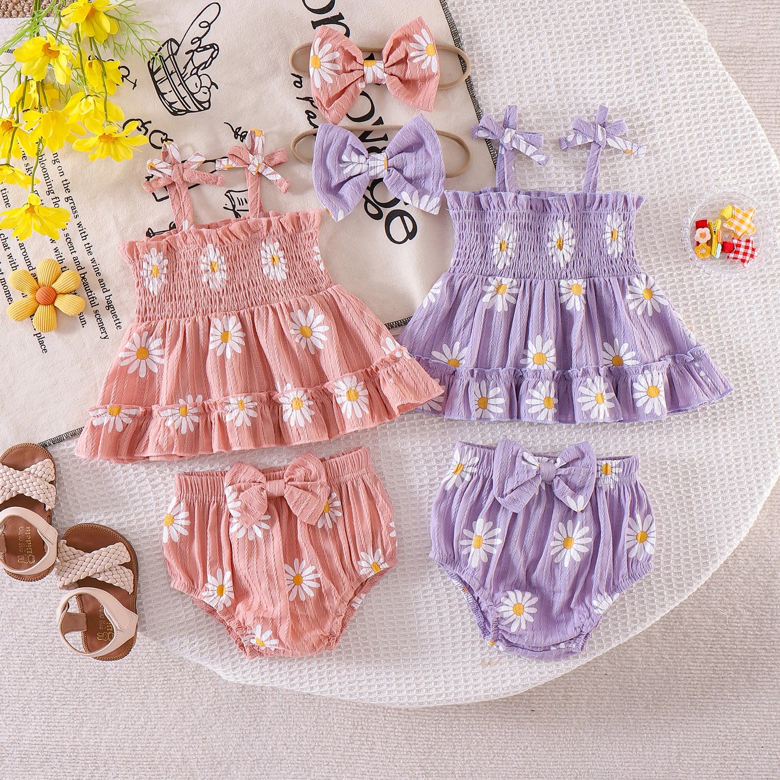 Summer New Style Girl Sweet and Cute 0-1 Years Old Suspender Printed Top + Shorts
