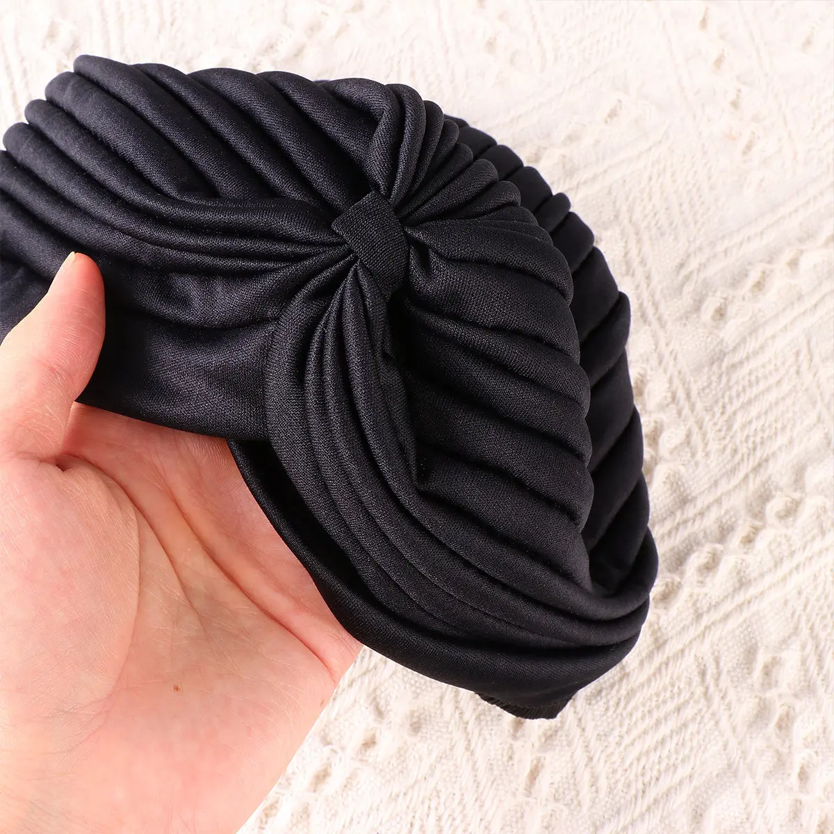 2Pcs Black Breathable Elastic Head Wrap with Buttons Mask Ear Saver Sweat Wicking Sport Beanie for Fitness Spa Daily Wear