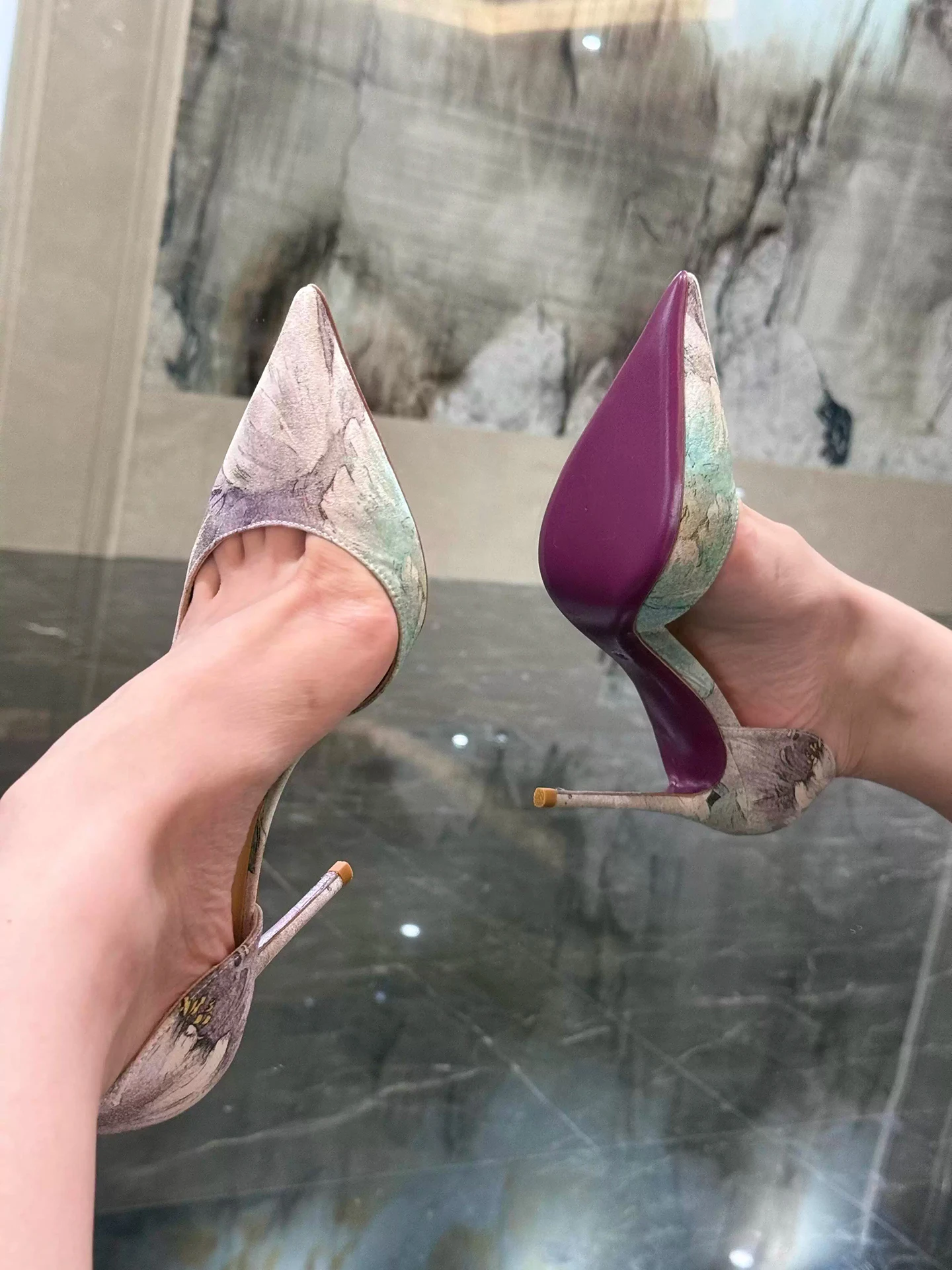 New Fashionable and Sexy High Heels Women's Fine Heels Pointed Black Single Shoes with Floral Fabric Side Empty Women's Shoes