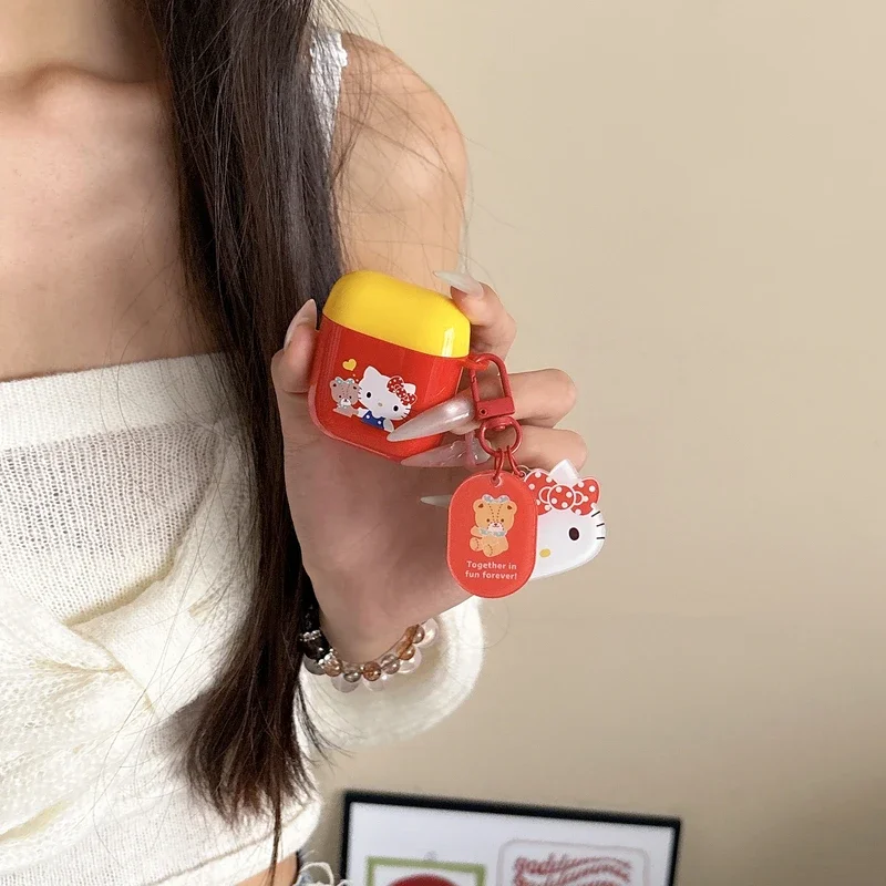 かわいいサンリオハローキティイヤホンケース Airpods 1 2 3 4 プロ 2 ワイヤレス Bluetooth ヘッドセット保護ソフトカバーとペンダント