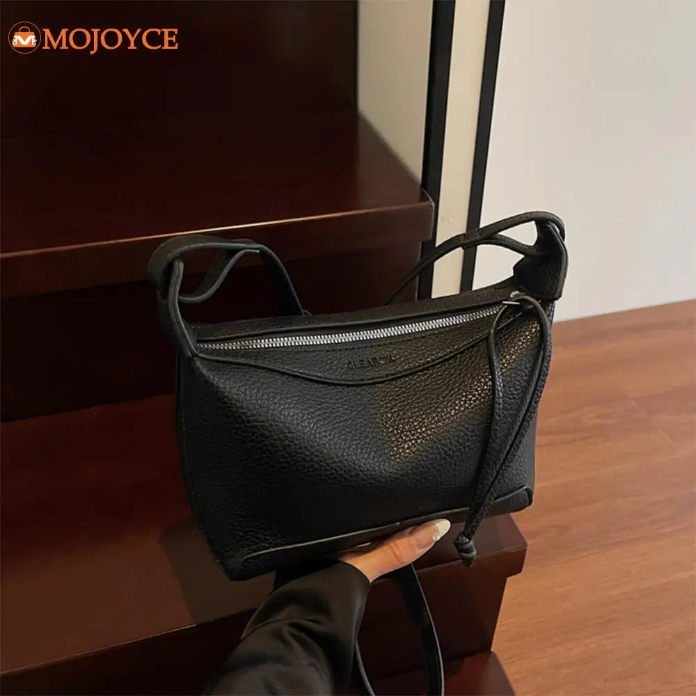 

Chic Shoulder Bag PU Leather Crossbody Bags Casual Tote Handbag Fashion Satchel Purse Messenger Bag for Work Travel Shopping