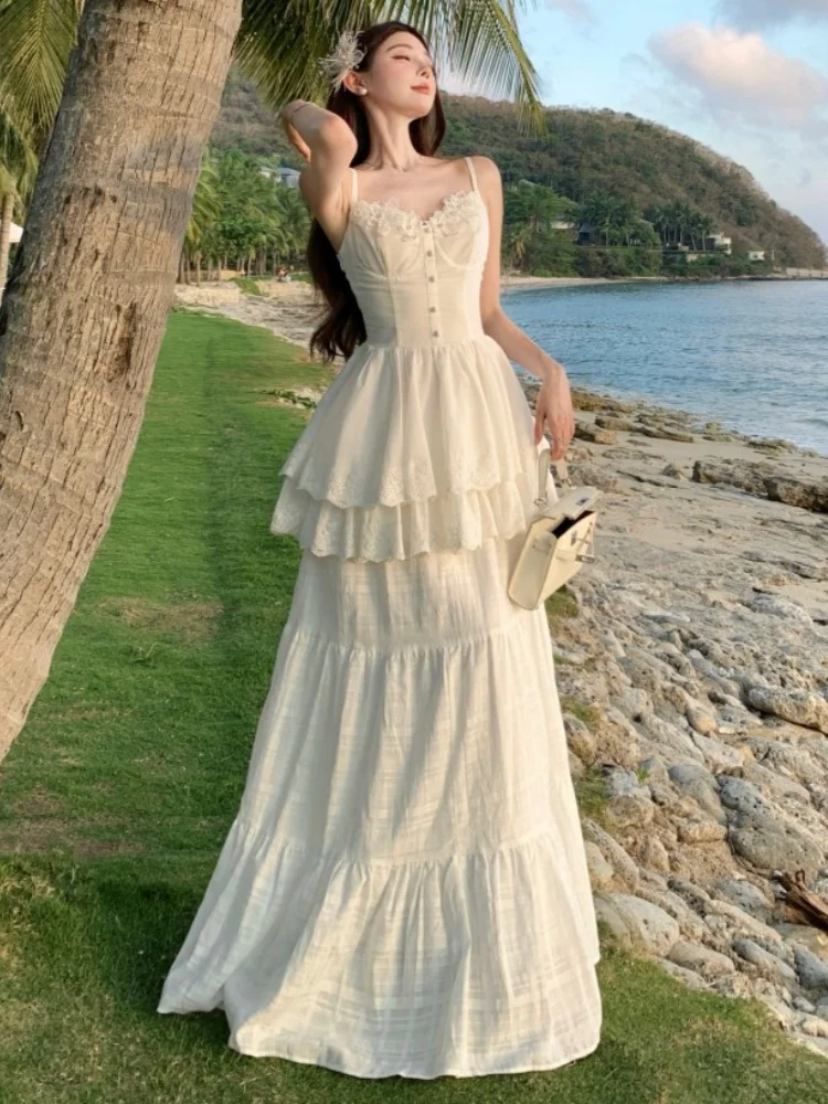 

New Fashion V Neck Long Skirt Suit Women Embroidered Flowers Spaghetti Strap Top 2025 New Summer Female 2 Piece Set Outfits