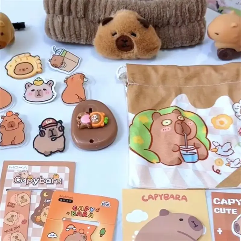 17 pcs/31 pcs Capybara Figuren Thema Blind Box Kids Diy Sieraden Haarspeld Fun Model Speelgoed Kerst Advent Countdown kalender Geschenken