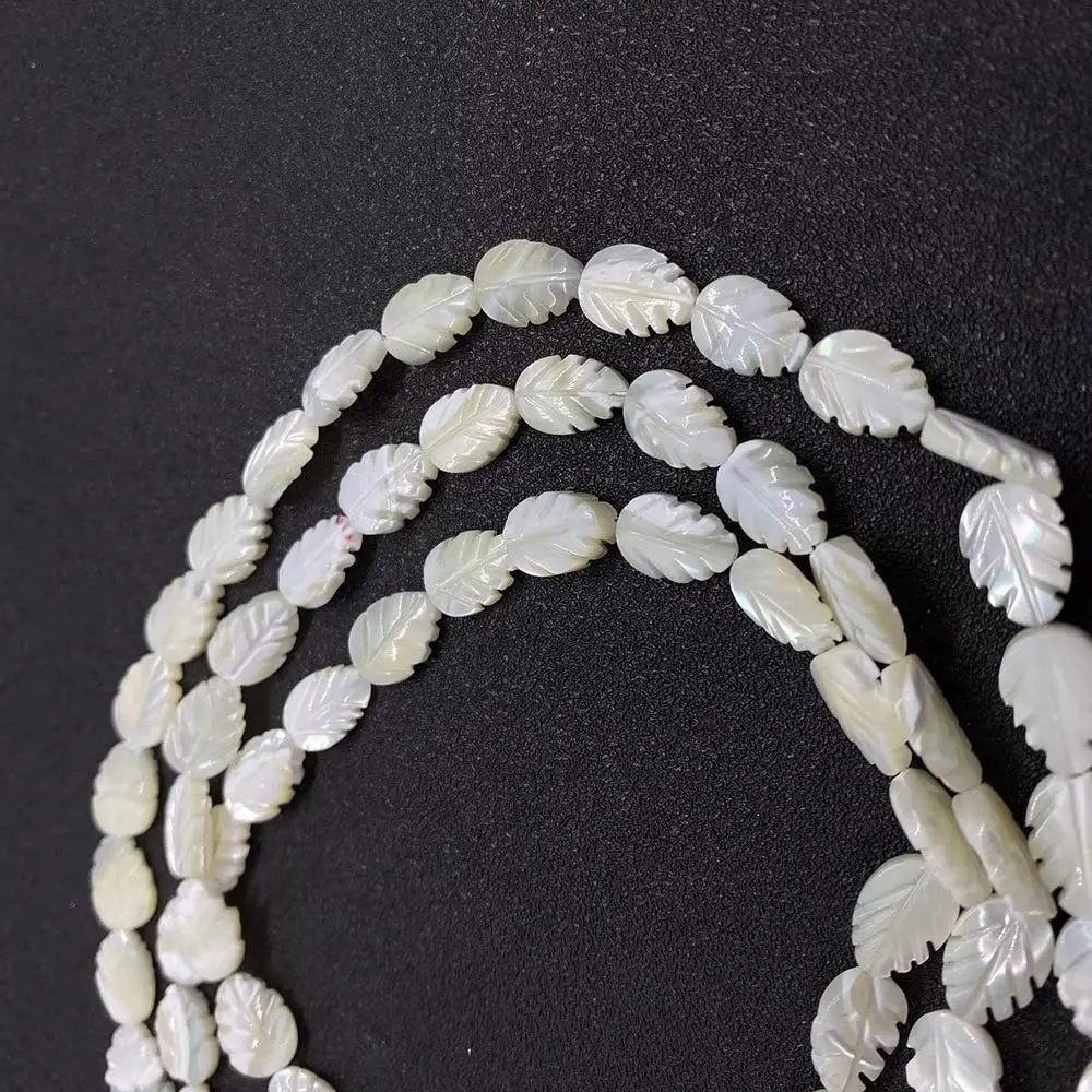 

Natural Sea Shell Carved Leaf-Shaped Bead White Mother-of-Pearl Straight-Hole Loose Beads 1 Strand For DIY Creative Jewelry Gift
