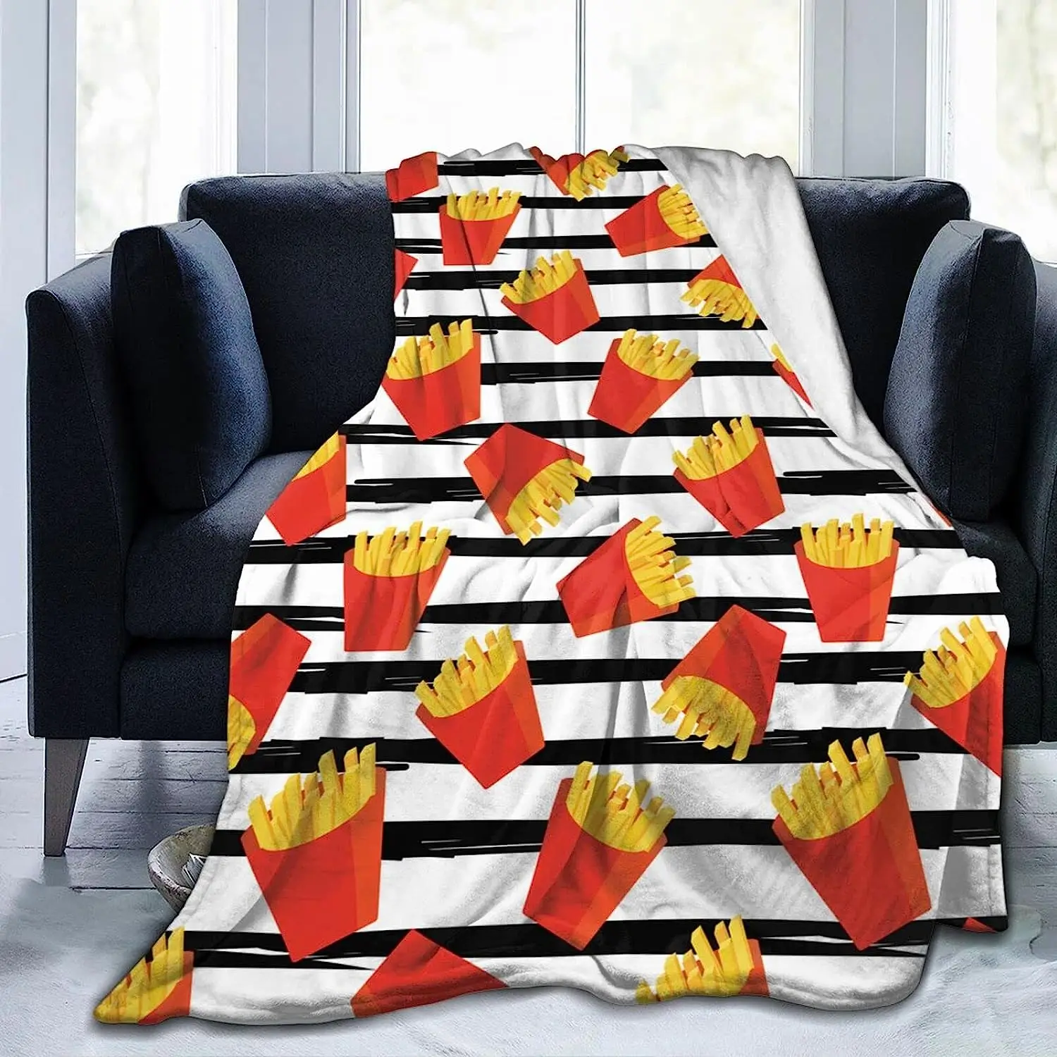 Black White Striped French Fries Blanket Super Soft Fleece Throw Blanket for Kids Adults Warm Cozy Plush Cartoon