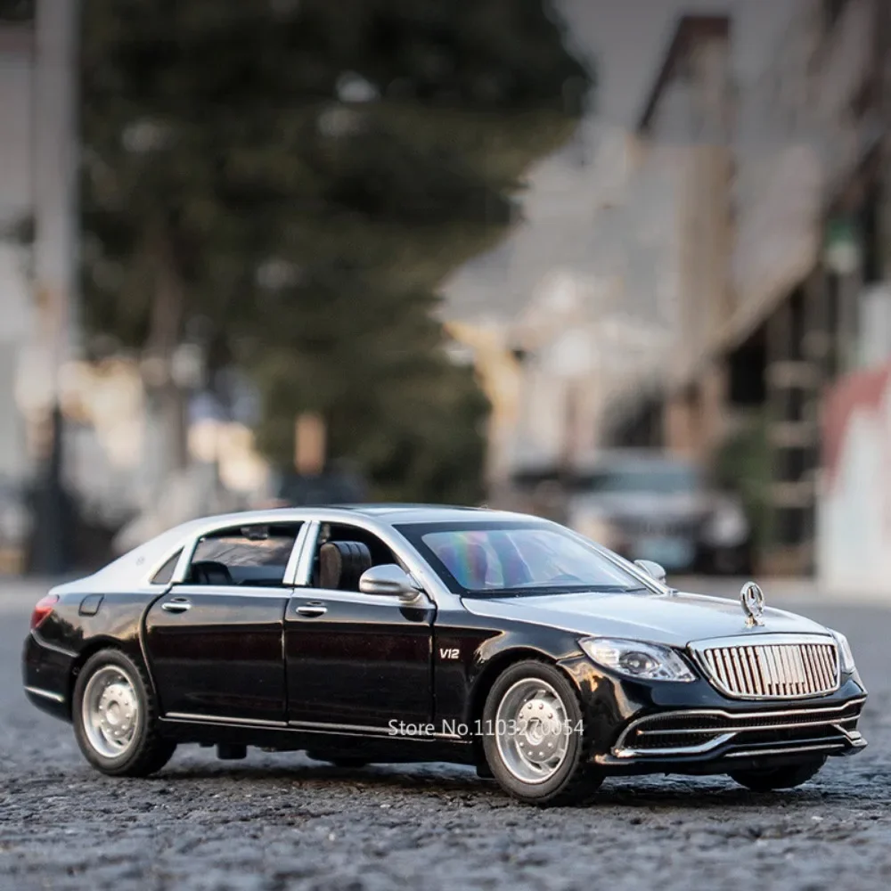 1/32 Maybach S650 Car Toys Model Alloy Diecast Vehicle Metal Body Rubber Tire Door Opened Sound Light Pull Back Toy Gift for Kid