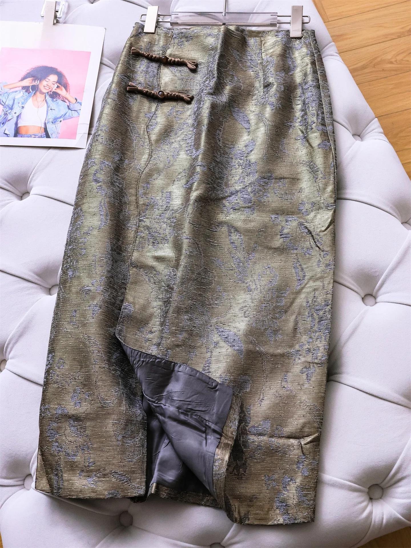 

New Chinese Style High Waist Slim Fit Tunic Skirt Gold Embroidery Wrap around Waist Long Split Front for Women Polyester Mate...