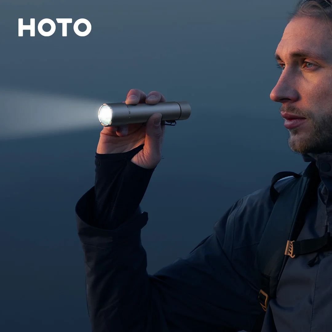 HOTO Flashlight Tactics 2300 lms Outdoor Hard Light IP68 Waterproof Hiking Self-defense Strong Light Torch Dual Power charging