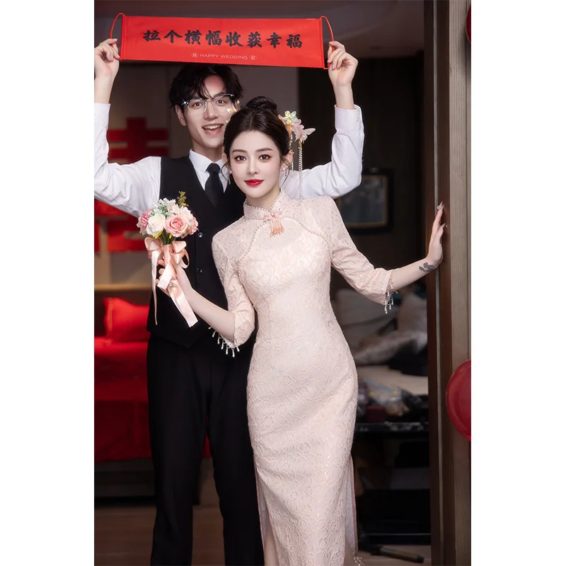 

Улучшенное зимнее платье Cheongsam 2025, новое утолщенное женское новое китайское осенне-зимнее стильное розовое Ципао с длинными рукавами