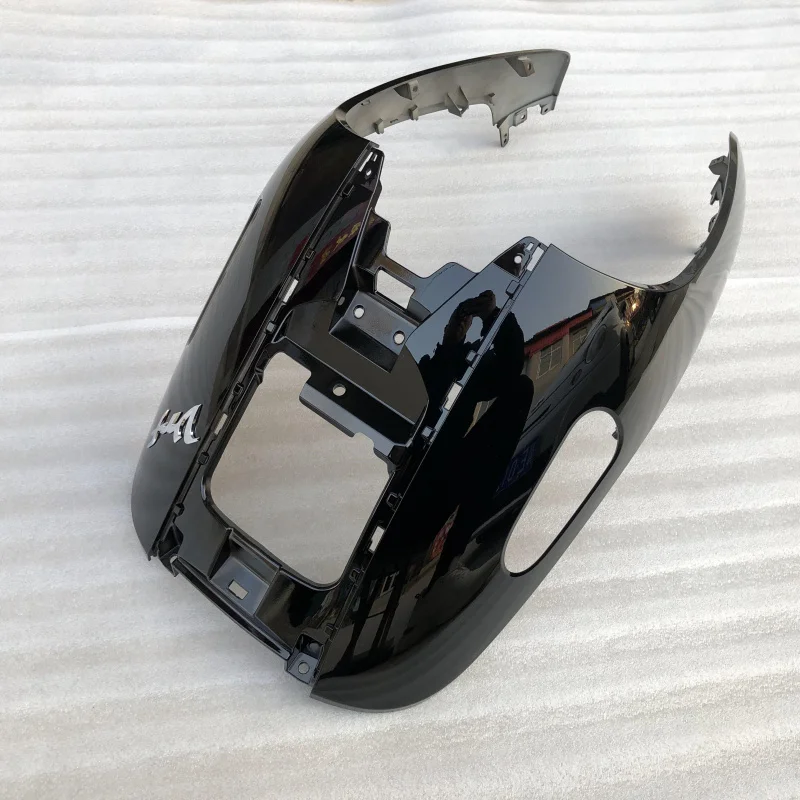 

motorcycle accessories retro pedal VRF150T-39 front circumference fish mouth diversion cover shell plate logo black