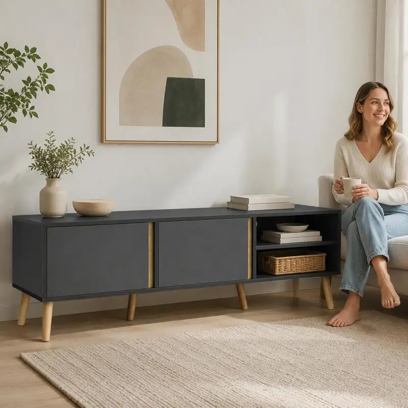 Mueble para TV de hasta 55 pulgadas, estilo escandinavo, 2 puertas, 2 nichos con paso para cables, 150 x 35 x 45 cm, gris oscuro. Crea una zona de almacenamiento de dispositivos multimedia ordenada para las necesidades diarias de visualización y entretenimiento familiar.