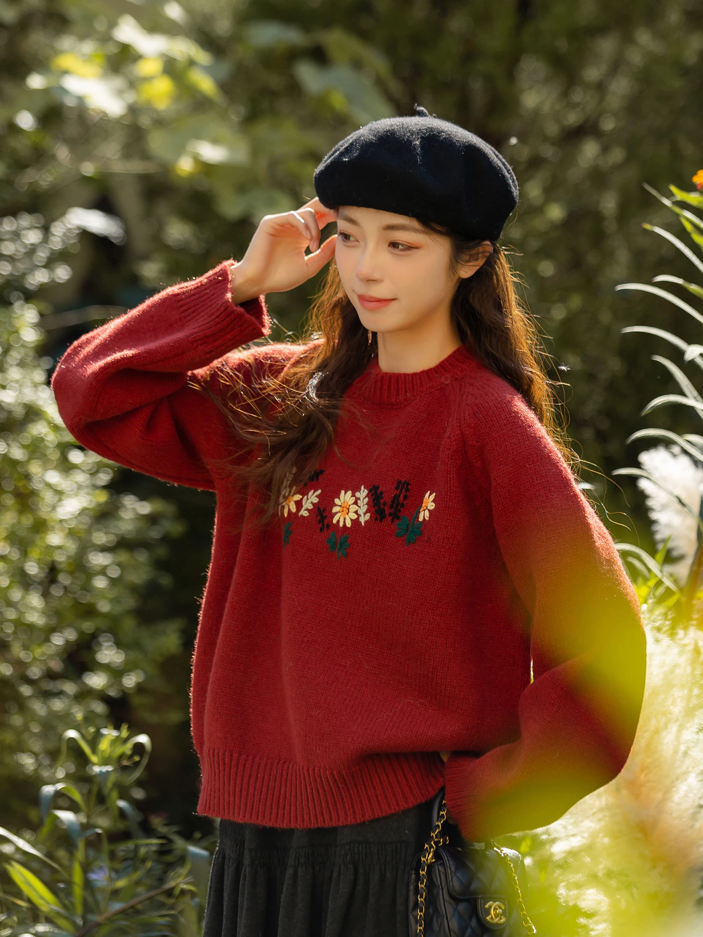 

Женский красный вязаный свитер с вышивкой, утепленный, повседневный, модный, с круглым вырезом, на Новый год, от Left Bank