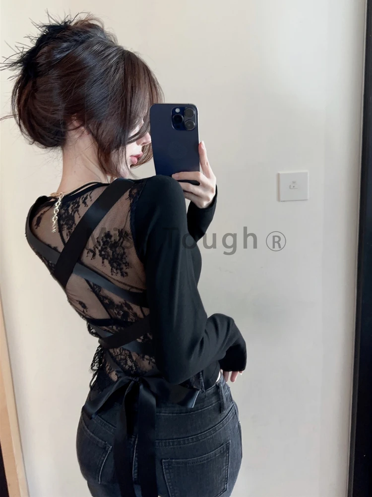 Nero Retro See Through Slim t-Shirt donna 2024 Fashion Sexy Lace Fit Tee Shirt Y2k E-Girl manica lunga Bottoming top Mujer nuovo