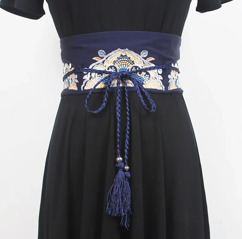 Hanfu 고대 스타일 중국 스타일 자수 붕대와 허리와 외부와 넓은 거들 여성 패브릭 장식 드레스