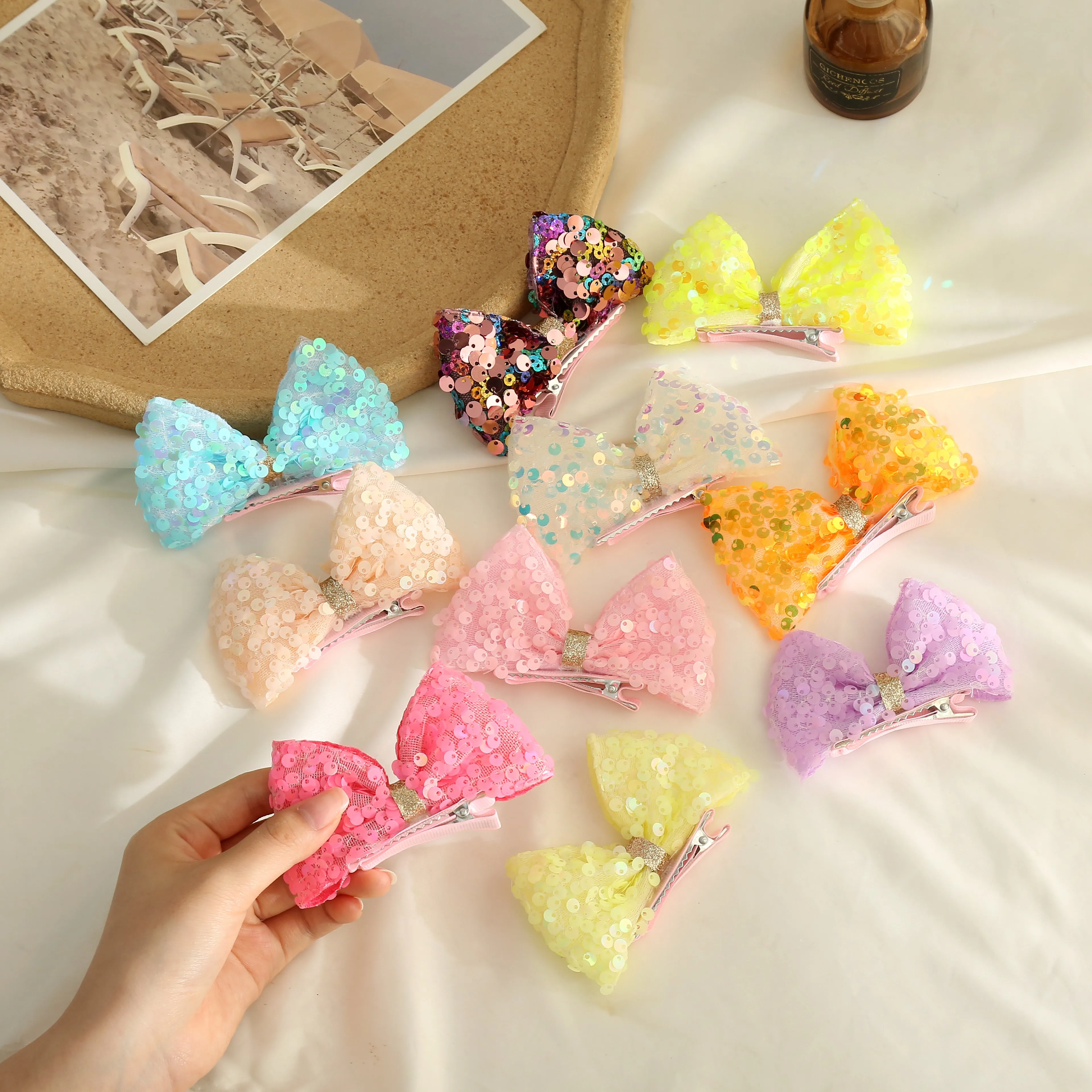 Sequin Bows Hair Clip Glitter Sparkle Bowkont Hairpins Cute Baby Barrettes Headpiece Bow Kont Hair Pin for Girls Toddlers Kids