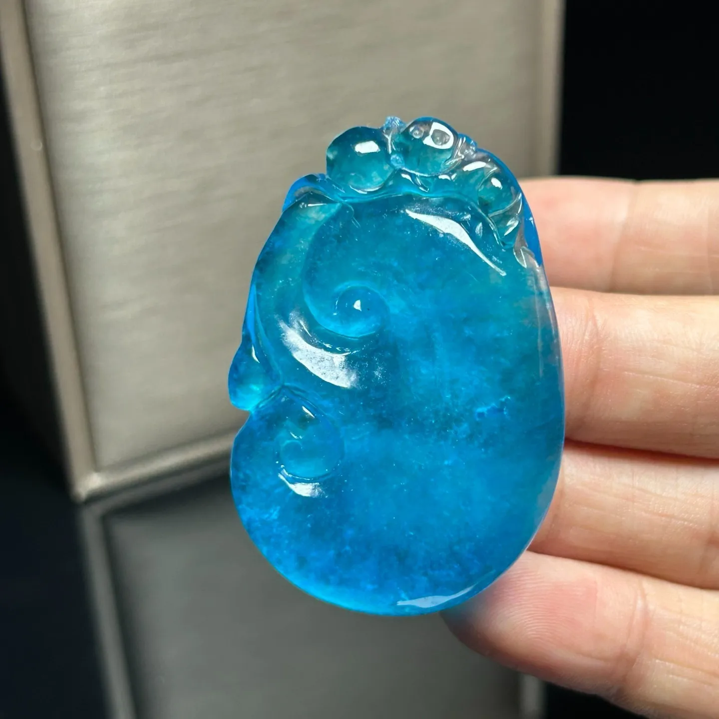 Nature ice blue Burmese jade Jadeite carved RuYi lucky amulet pendant&necklaces