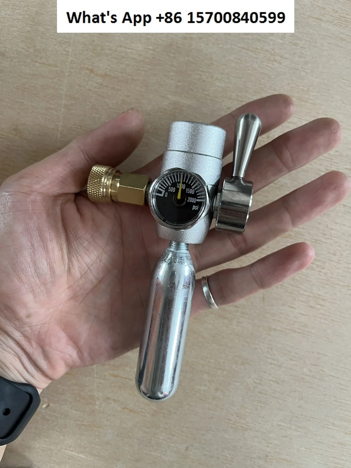 

Пневматическая кофемашина, редукционный клапан давления CO2 углекислого газа, может управлять предварительным отверстием, выход постоянного давления