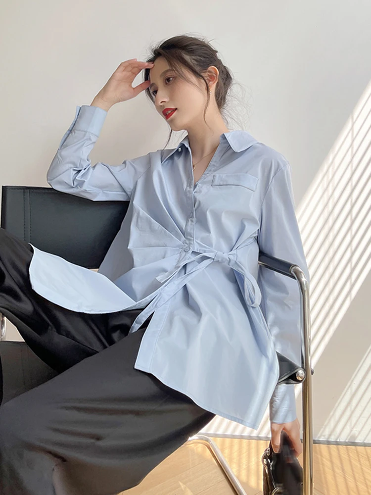 [EAM] Women Blue Pleated Bandage Big Size Blouse New Lapel Long Sleeve Loose Fit Shirt Fashion Tide Spring Autumn 2024 1DE2211