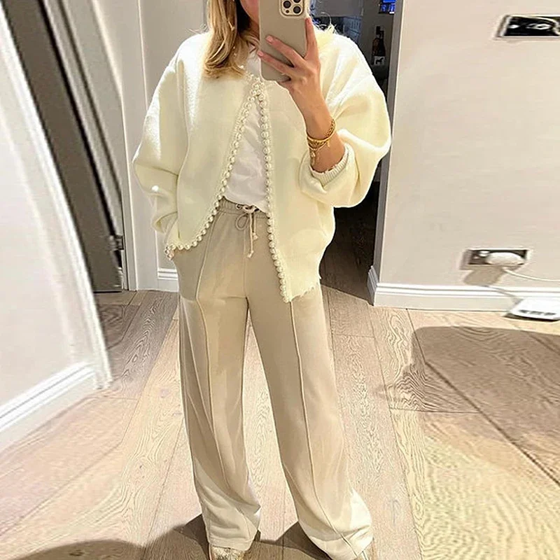 Women Casual Cardigan Sweater Elegant Long Sleeve Knit Sweater With Pearls Elegant White Sweater Coat Jacket