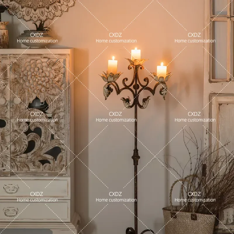 American Retro Wrought Iron Floor Candle Holder Vintage Home Decor Ornament for Bedroom Living Room Wedding Photography Props