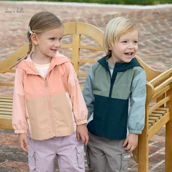 Dave Bella Children Boys Girls Baby Tops Spring Hooded Outerwear Fashion Casual Children's Coat Outdoor Sport Gentle DB1250726