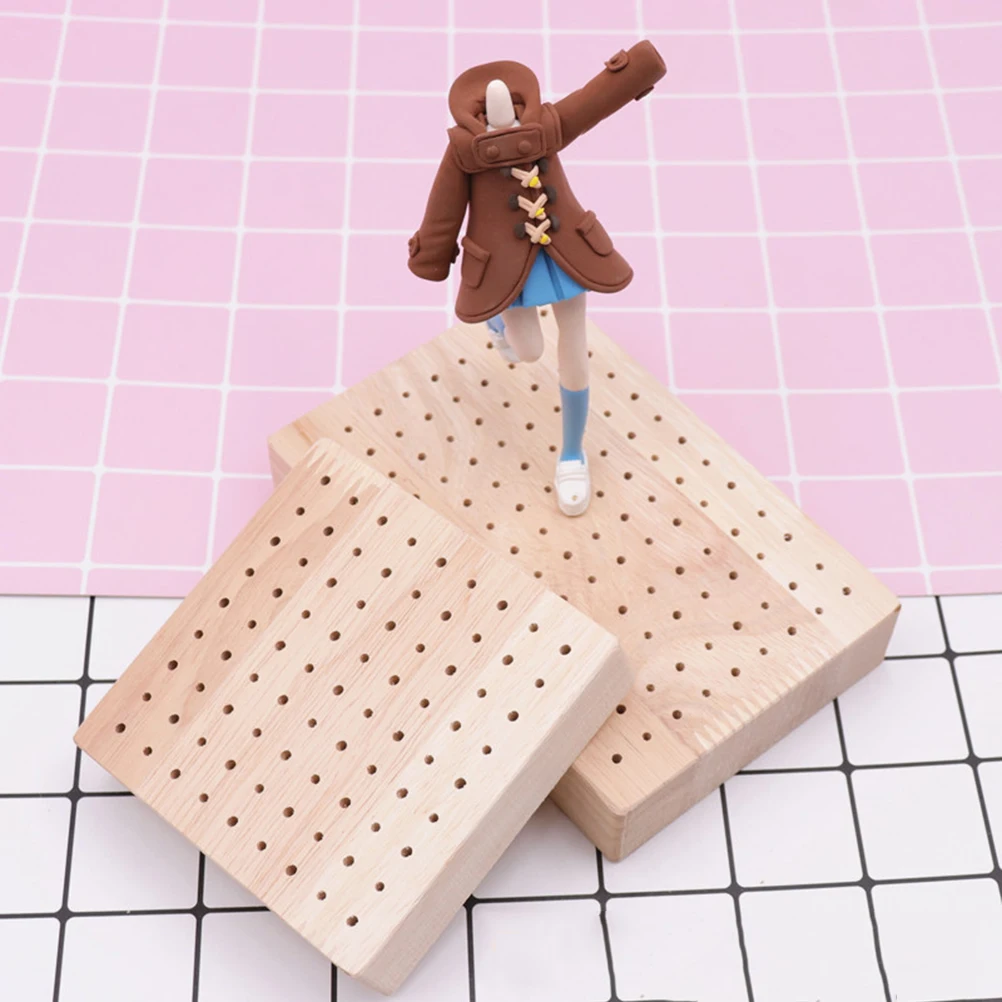 

Wooden Socket Display Stand Wood Base Figurines Holder Rack for Polymer Clay Oil Clay Oven Safe 160°C