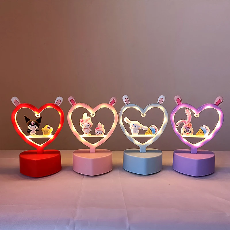 Sanrio lampu malam bentuk hati, lampu dekorasi Mini kamar tidur, lampu suasana bentuk hati, lampu malam Kawaii 1 buah