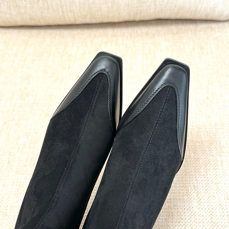 الفراء حذاء نسائي بكعب عالٍ حذاء من الجلد أشار تو أحذية فاخرة ماركة مضخات شتاء 2025 دافئ قصير أفخم الثلوج الأحذية تشيلسي بوتاس سيدة