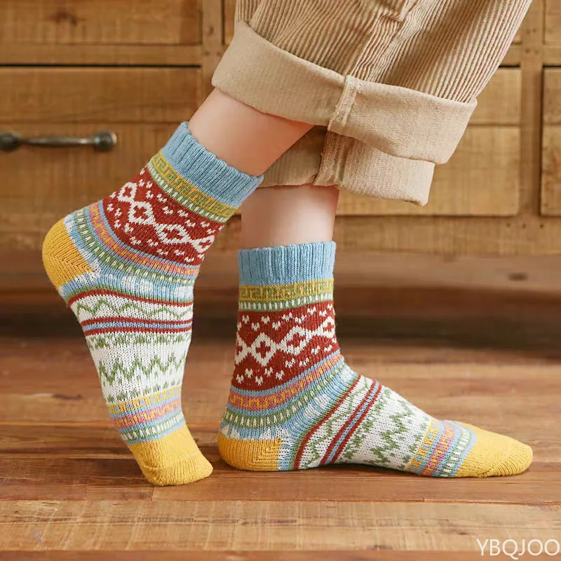 Autumn Winter Fashionable Retro Ethnic Women Socks Thickened Warm Soft Comfortable Middle Length Socks For Daily Use