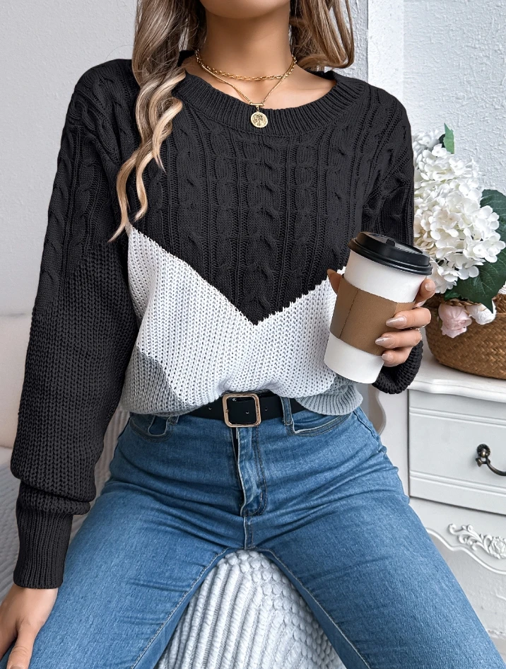 

Casual color matching Fried Dough Twists lantern sleeve knitting pullover sweater