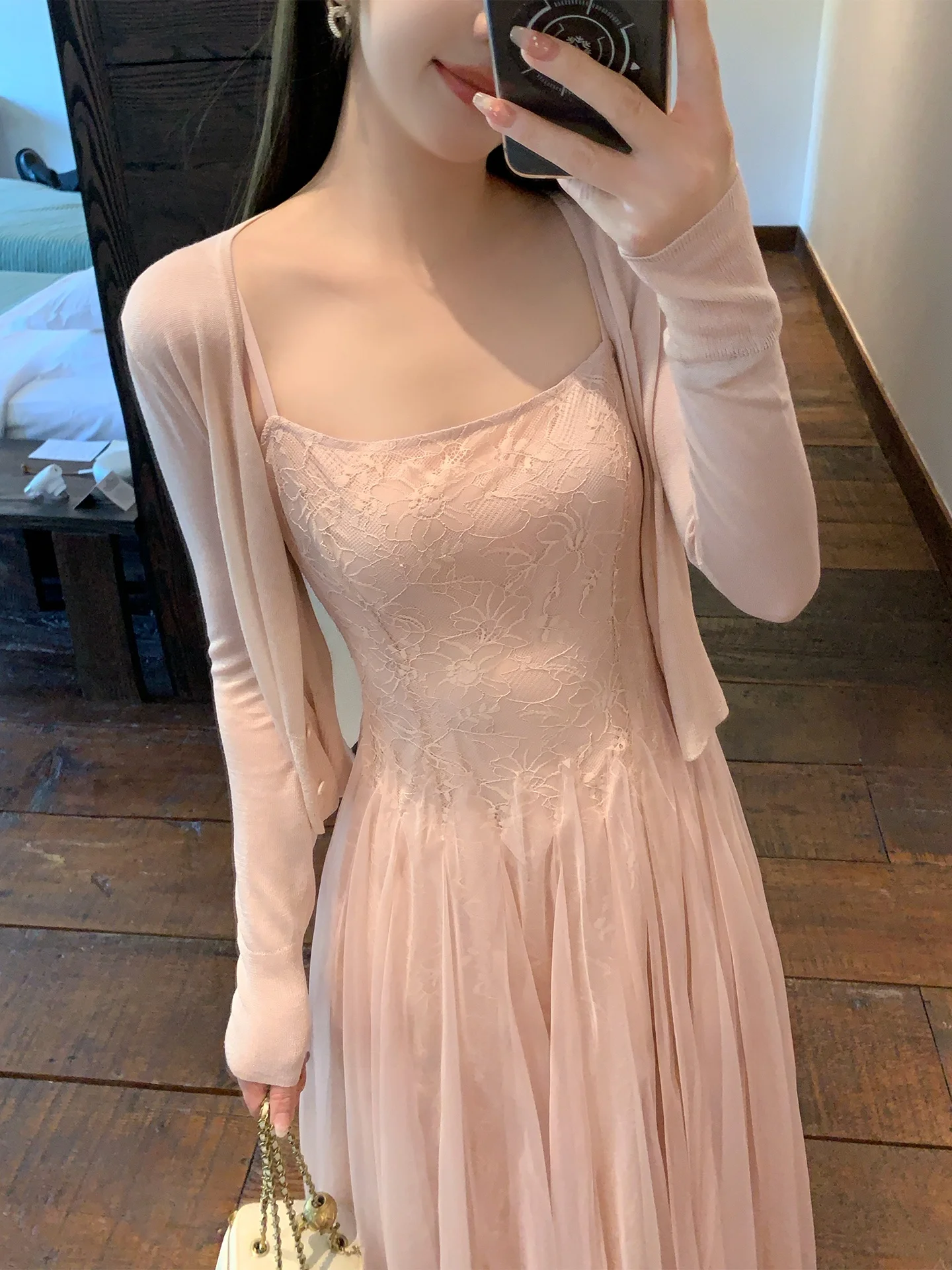 

Мягкий короткий вязаный кардиган для женщин: легкая летняя верхняя одежда, универсальный простой стиль, из волокна Rylee, для повседневной носки