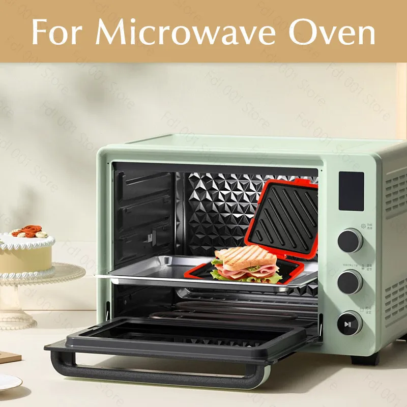 Microwave-safe sandwich maker for quick heating of crispy toast slices. Silicone baking tray detachable and washable