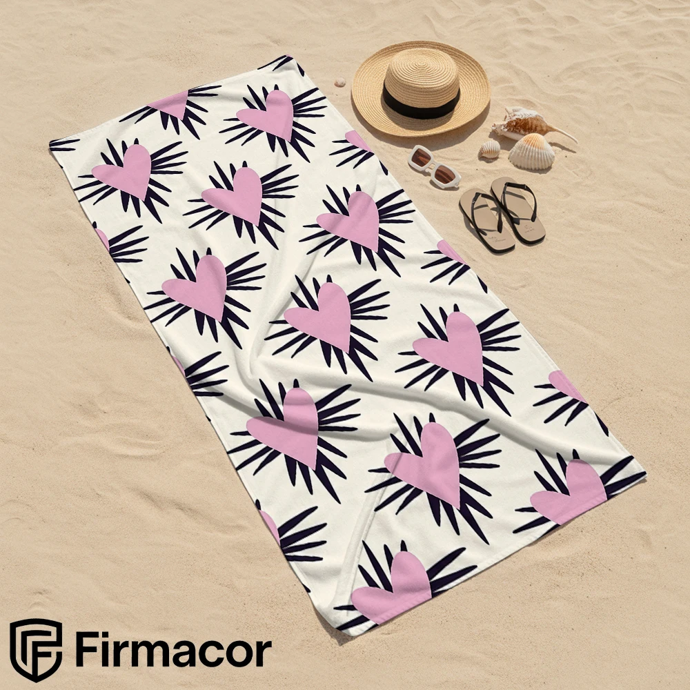 

Retro Heart Microfiber Beach Towel Quick Dry Sand Free Oversized Soft Absorbent Bath Towel for Swimming Pool Travel Gym