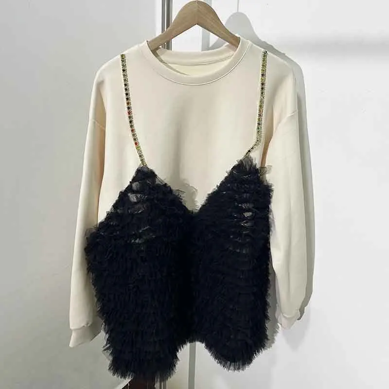 [EWQ] Sweet Big Size Trend Long Sweatshirt Mesh Splicing Suspender Beading Fake Two-piece Tops Women 2024 Autumn Pullover Knit