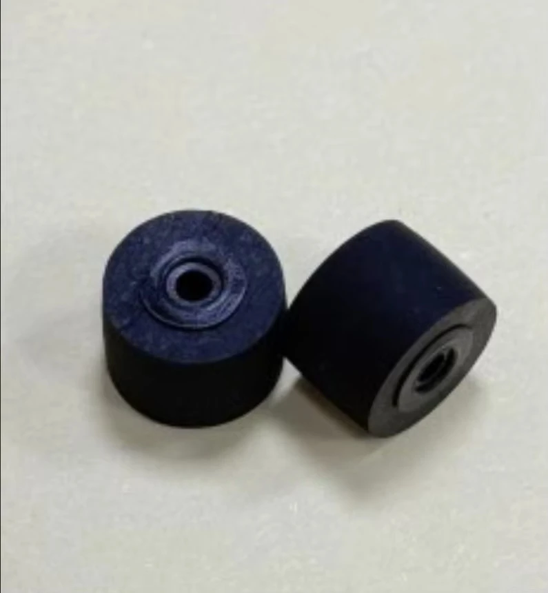 7個入り、10.4mm×8×2のヴィンテージステレオ用ピンチローラー。ソニー