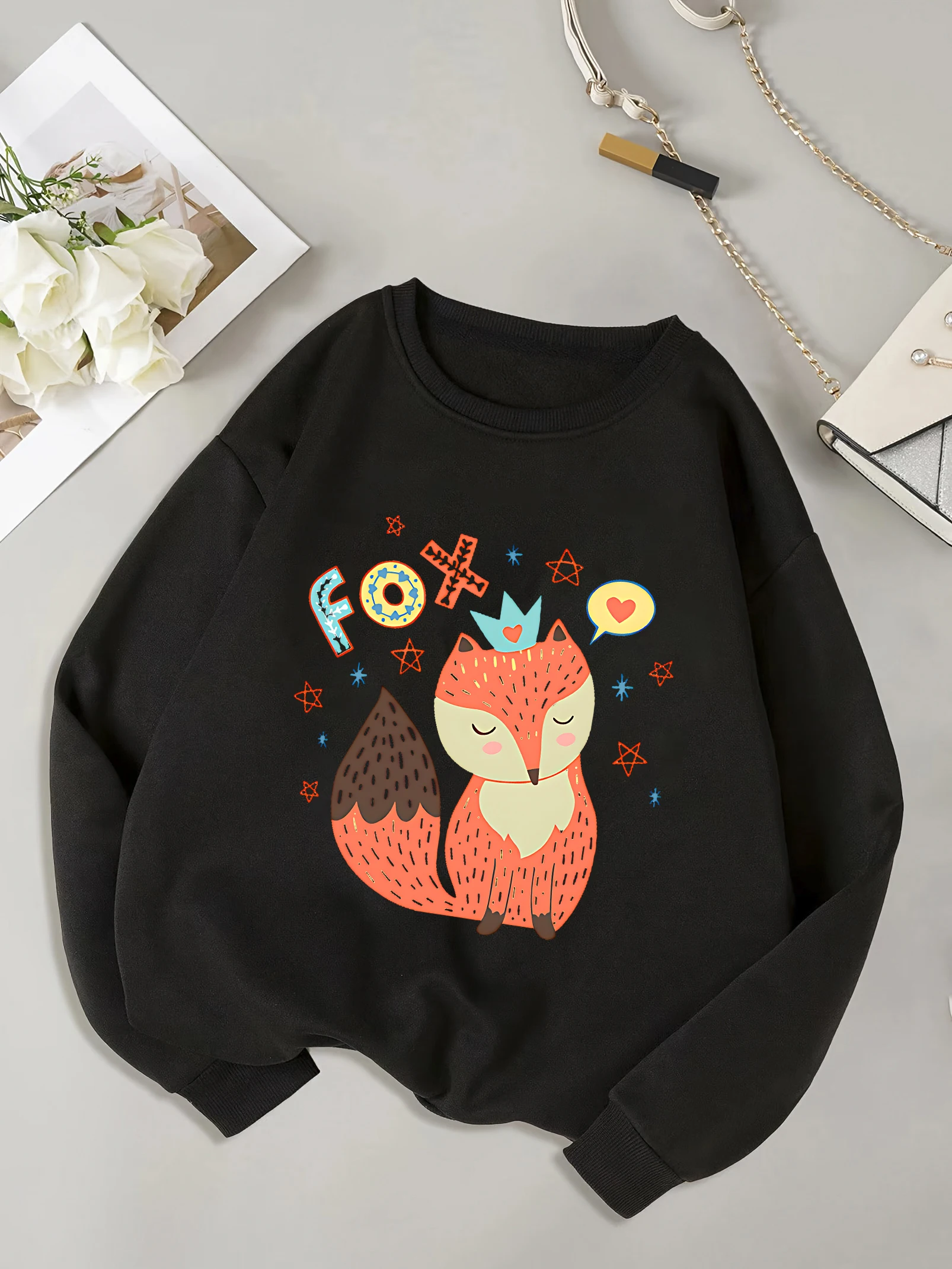 New Wave Cartoon Fox Animal Pattern Print Hoodless Hundred Fashion Sweatshirt, Black Fresh Style Tops for Women