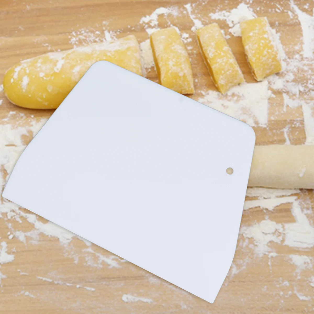 

20Pcs Cake Scraper Multipurpose Dough Scraper Kit for Home Baking Flexible Plastic Spatula Pastry Tool for Sourdough Mixing and