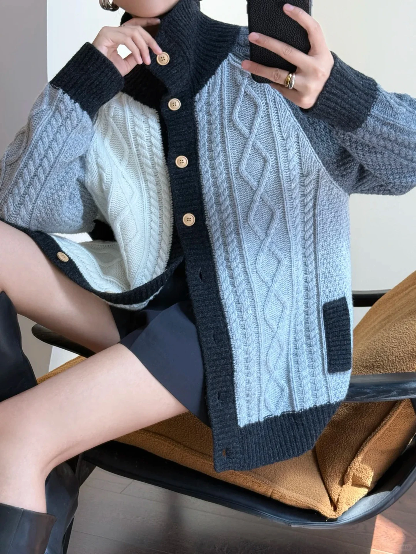 Autumn and winter color matching twisted turtleneck 100% pure wool cardigan women's loose slim padded sweater coat