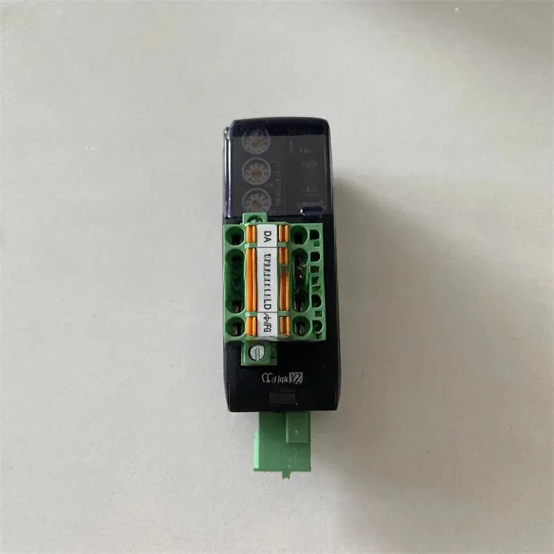 NU-CL1 Communicatio…