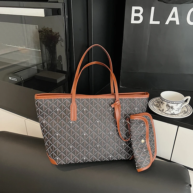 

High-end Commuter Bag for Women Messenger Purse Shopper Large Capacity Elegant Leather Classic Business Style